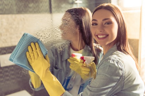 End of tenancy cleaning for an empty flat in the SW9 area
